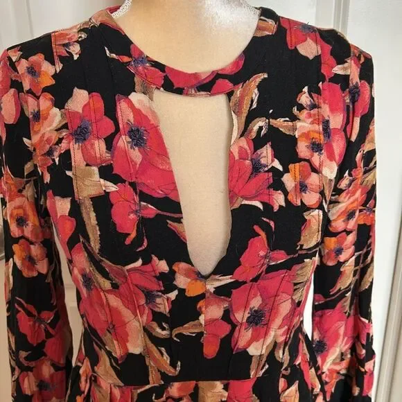 Free People Floral Dress(size 6) - Picture 7 of 9